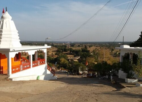 चंडी माता मंदिर घुंचपाली महासमुंद – इतिहास, नवरात्रि मेला और यात्रा गाइड