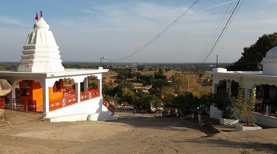चंडी माता मंदिर घुंचपाली महासमुंद – इतिहास, नवरात्रि मेला और यात्रा गाइड