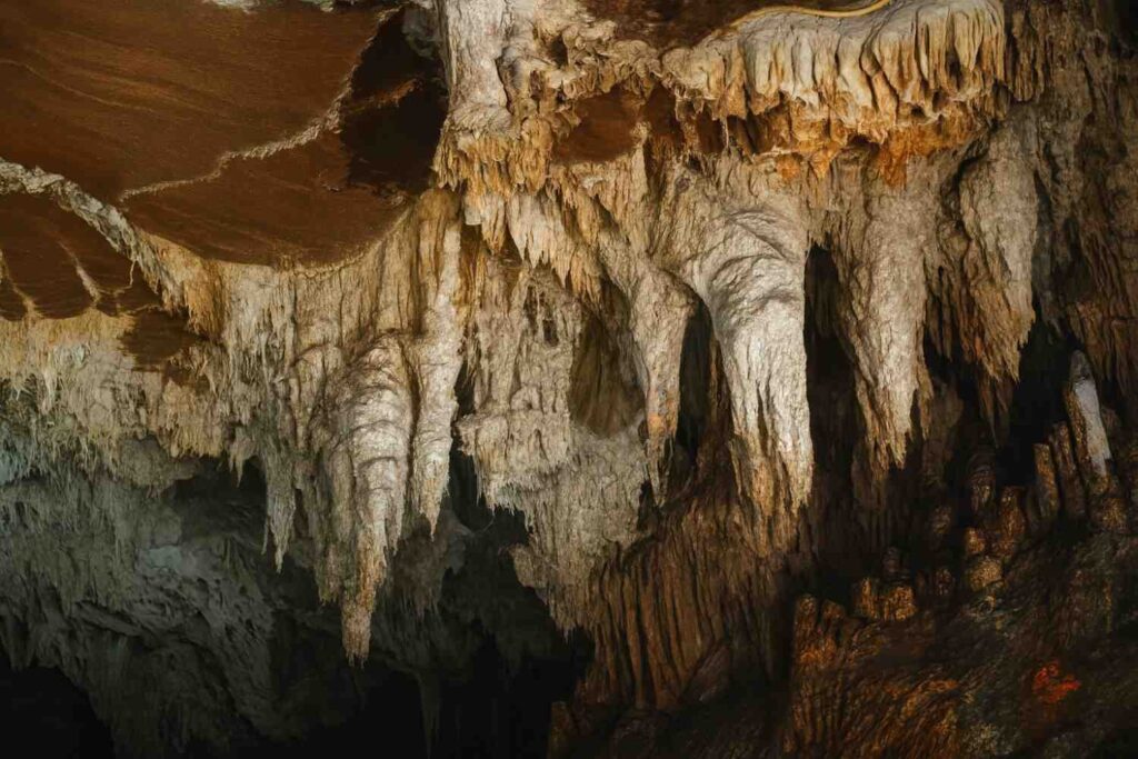 कैलास गुफा बस्तर, छत्तीसगढ़ : Kailash Cave Bastar Chhattisgarh : Chhattisgarh Tourism Places